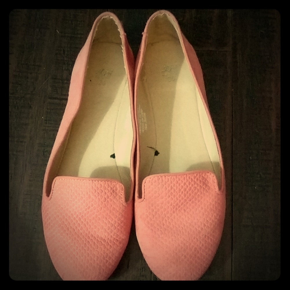 H&M flats